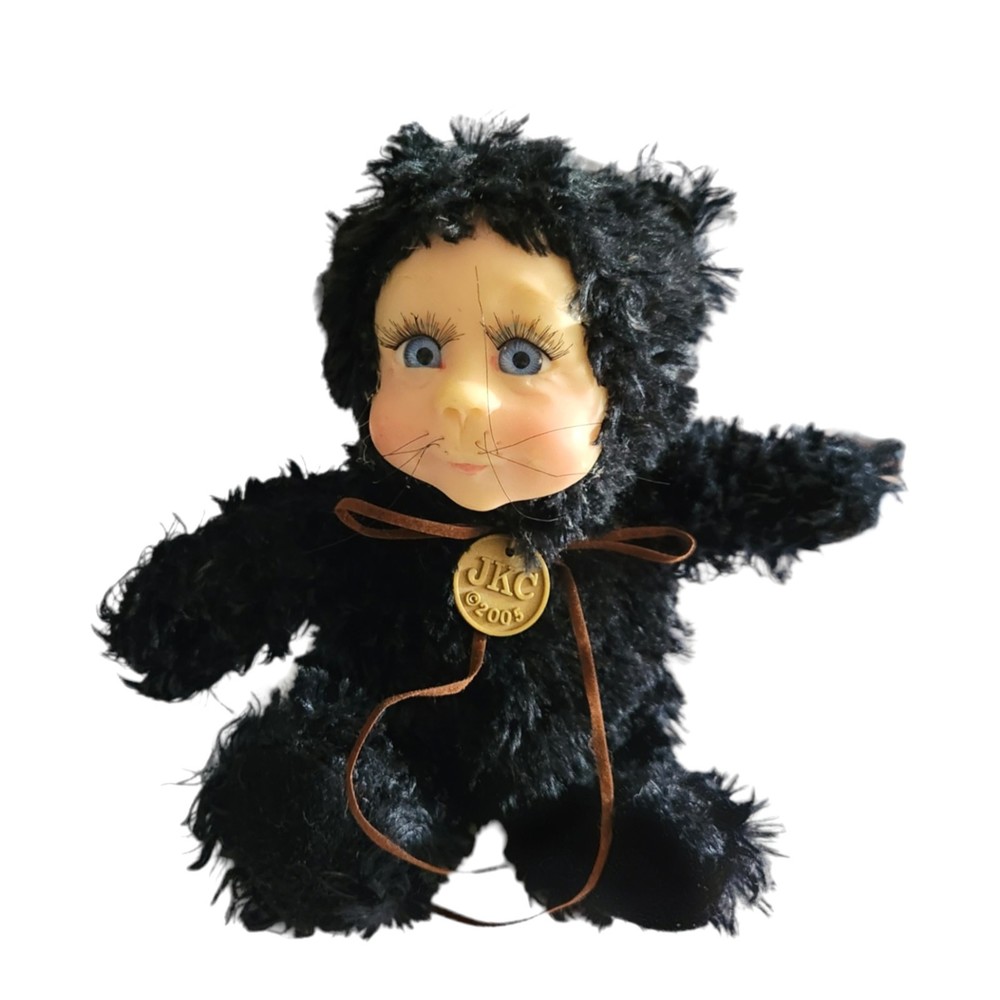 Jacqueline Kent’s 2005 Persanimals Moe #345426 Black w/ Blue Eyes